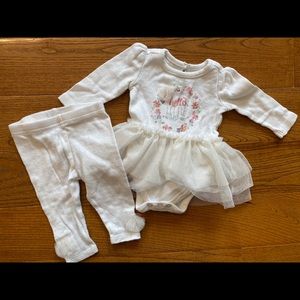 Adorable Baby Girl outfit with skirt